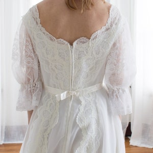 Romantic 1980's puffed sleeve chiffon and lace wedding dress / size Small Medium image 5