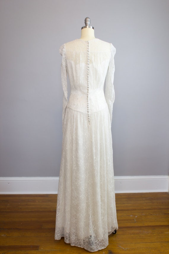 1930's Lace long sleeve wedding gown / Size XS Sm… - image 5