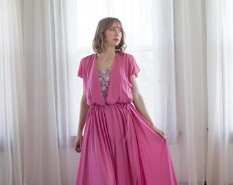 1970's pink floor length dress / bridesmaid / special occasion / flutter sleeves / Size S/M