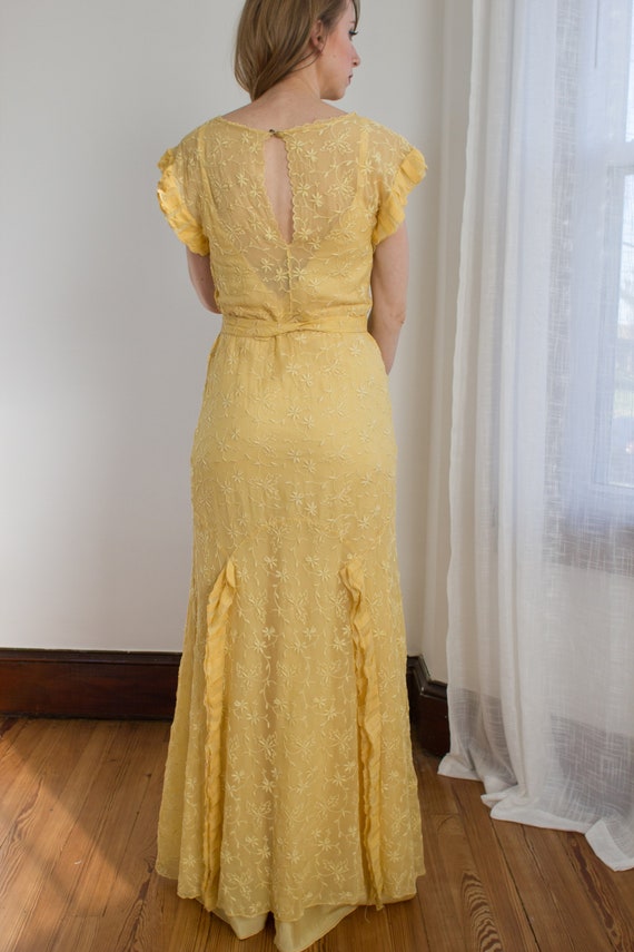 1920's golden yellow silk gown with matching slip… - image 2