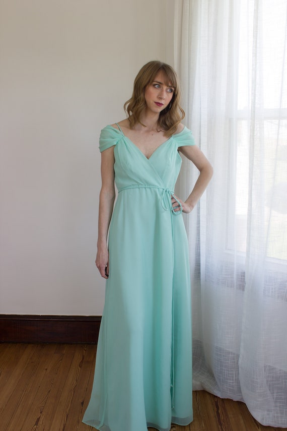 1970's mint green Bianchi formal gown / size XS /… - image 2