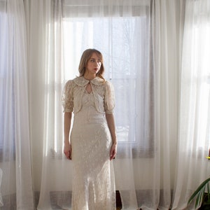 1930&#39;s tambour lace bias cut dress / needlelace / puffed sleeves / bolero / size XS / silk slip / wedding dress