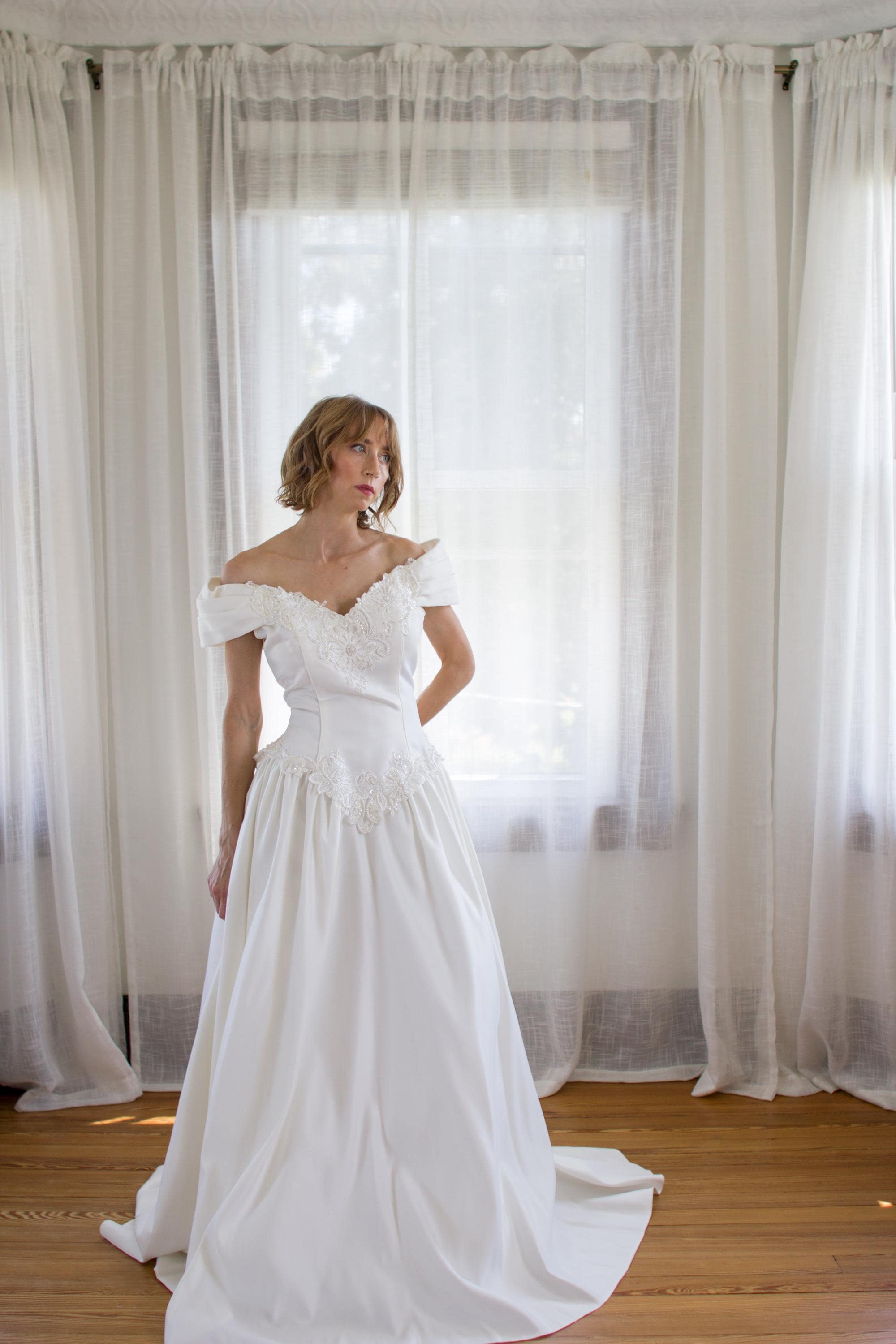 90s white dress Vintage S lined fabric for a Occasion:Wedding Guest Low Back & Backless Color:PEACOCK/JADE