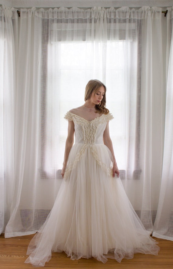 1940's tulle and ruffle lace wedding dress / illusion neckline / cap sleeves / size Small Medium