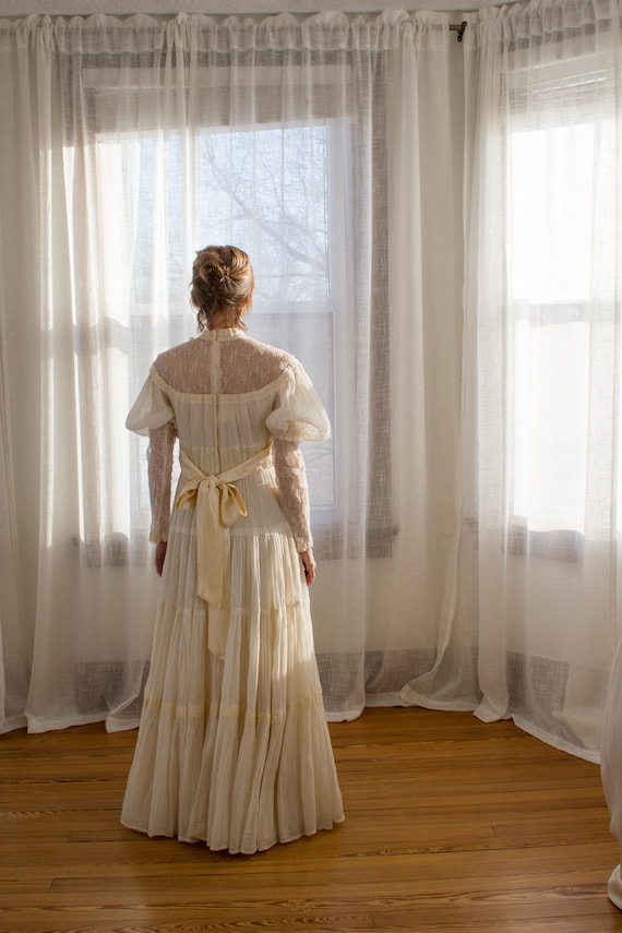 GUNNE SAX  Beluga  アンティークドレス Made In USA 70's GUNNE SAX 長袖 レース ロングドレス – 古着屋