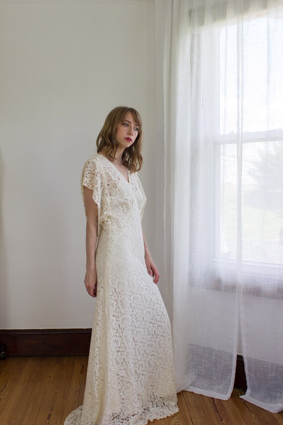 Rare 1930's lace wedding gown / size M / flutter sleeves / | Etsy