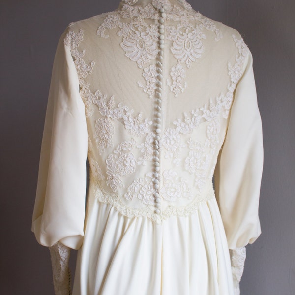 Priscilla of Boston Ivory Lace Wedding Gown / 1970's / Sheer back / Bishop sleeves / Empire Waist / Size L Large
