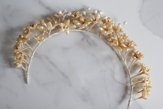 Antique wax flower crown / headpiece / tiara / 192