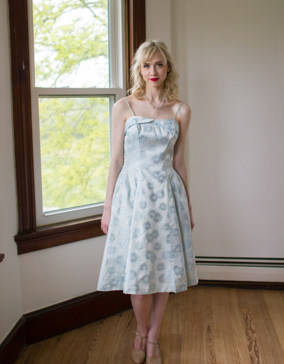 Vintage 1950's cocktail dress / silver blue / siz… - image 5