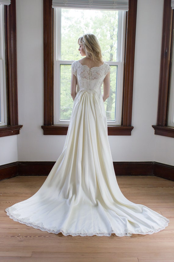 Vintage Designer 1960 s Maurer Original Wedding Gown With Detachable Train Size XS Petite Etsy