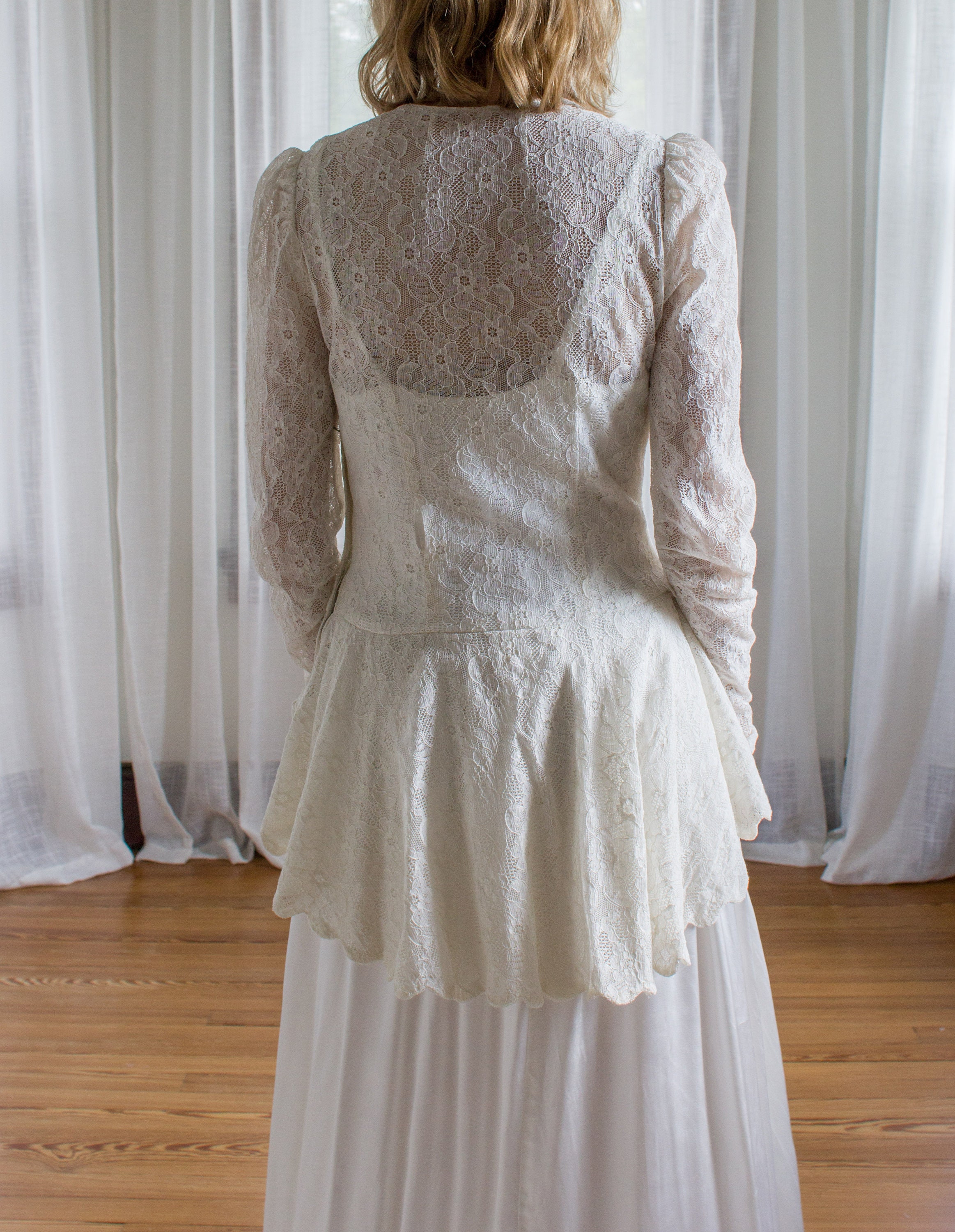 1940's lace and liquid satin peplum wedding dress / size Small / Art deco / long puffed sleeves