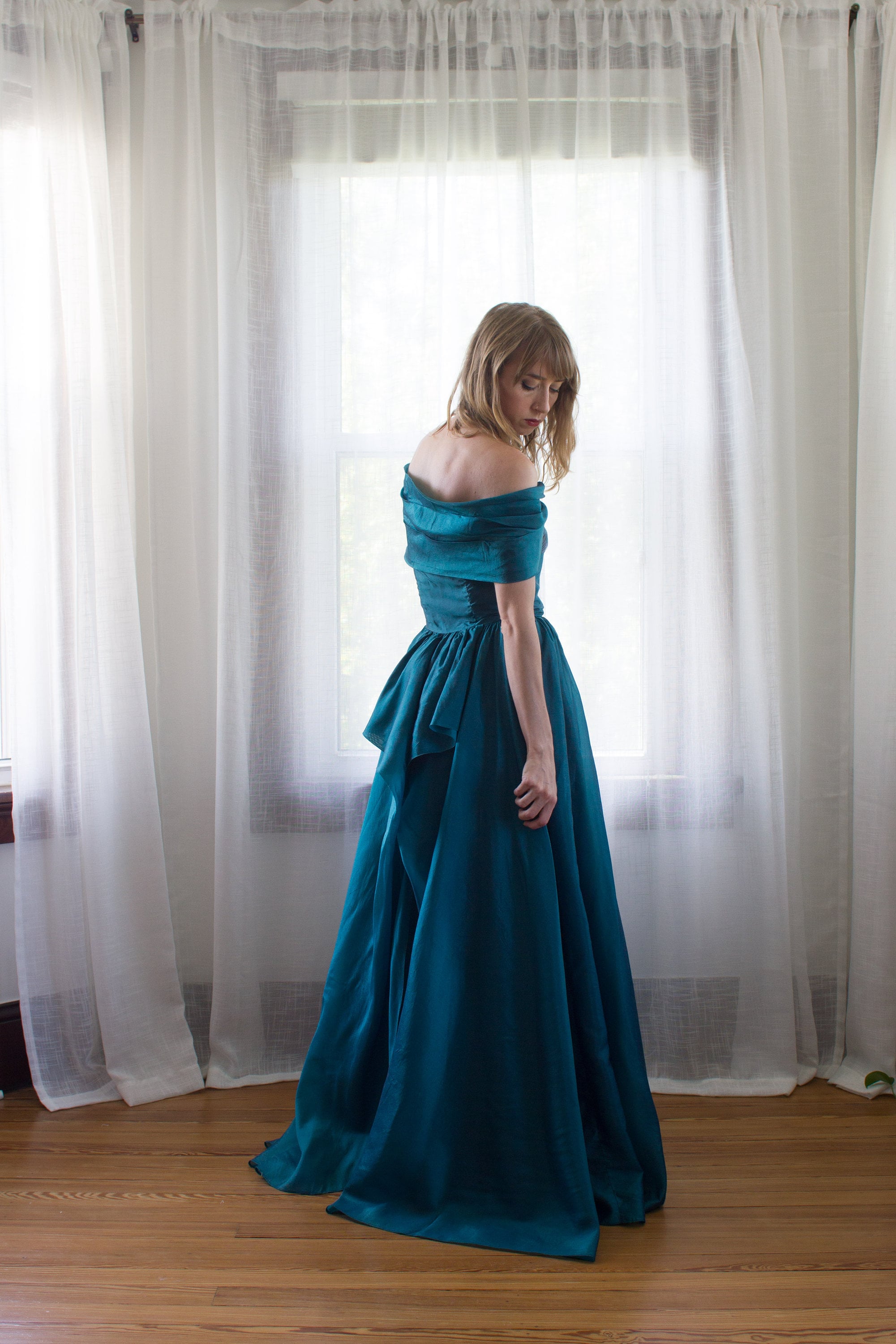 green emerald velvet dress Primavera Couture 4111 Size 8 Peacock Long Prom Dress Plunging V Neck Fringe Sequin Beaded High Slit Formal Pageant Gown