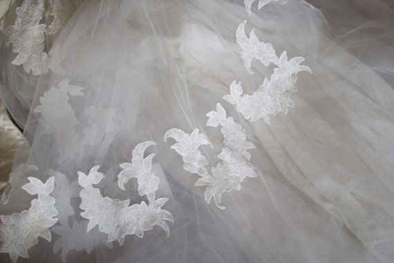 Designer 1950's Priscilla of Boston Wedding Gown … - image 5