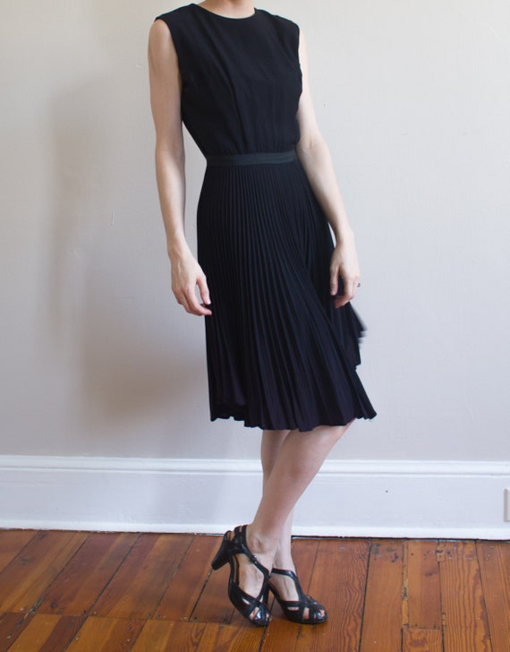 1960's Black Pleated Skirt Dress / Cocktail / Par… - image 1