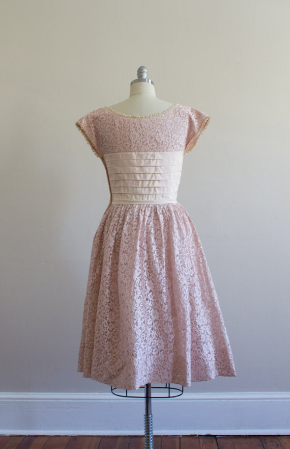 1950's Lace / Pink / Peach Party Dress / Size M - image 3