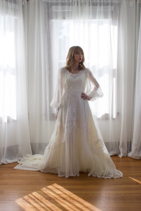 1970's bishop sleeve sheer back wedding gown / pleated chiffon / lace / covered buttons / size XS petite