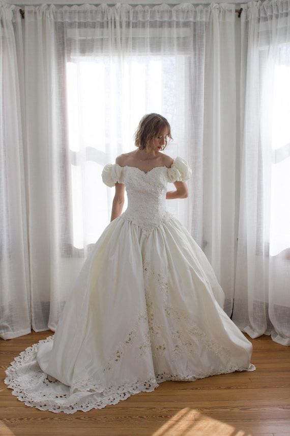 princess polly baby blue dress A-Line White Satin V-Neck Short Wedding Dress with Bow main image 0