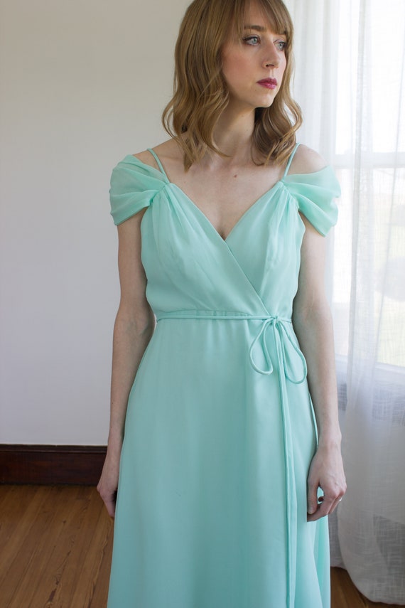 1970's mint green Bianchi formal gown / size XS /… - image 4