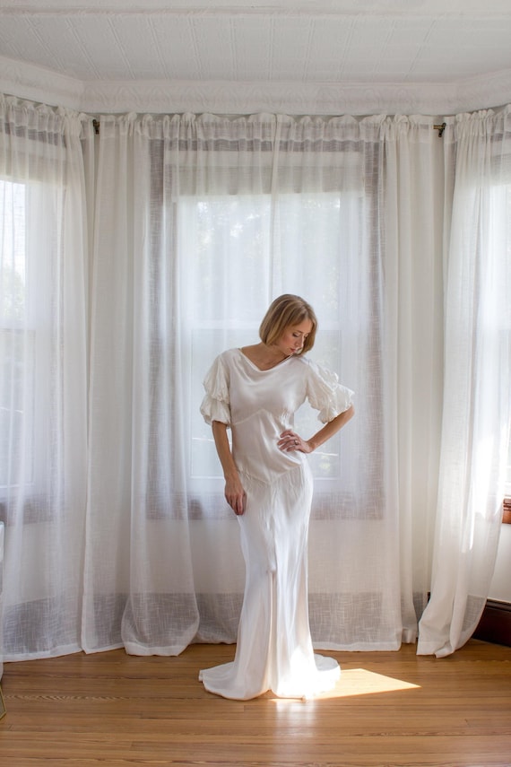 1930's Short Puffed Balloon Sleeve Wedding Dress / Bias Cut / Liquid Satin  / Cowl Neck / Size S/M - Etsy
