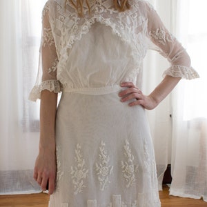 Edwardian tambour net lace dress / wedding gown / tea / lawn dress / size XS image 3