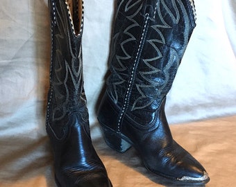 black cowgirl boots cheap