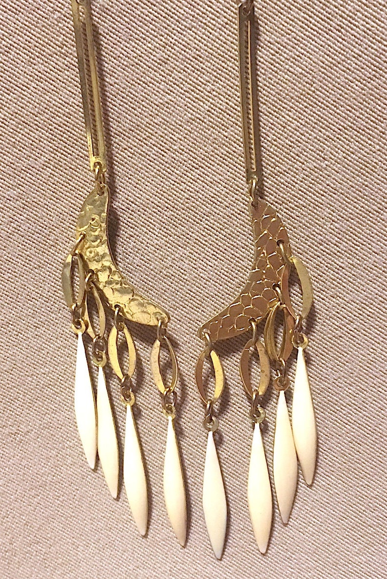 Peach or Off White Enameled Spike Dangle Earrings Salmon Vintage Long Dangle Earrings Vintage 80/'s Enameled Gold Moon Dangle Earrings