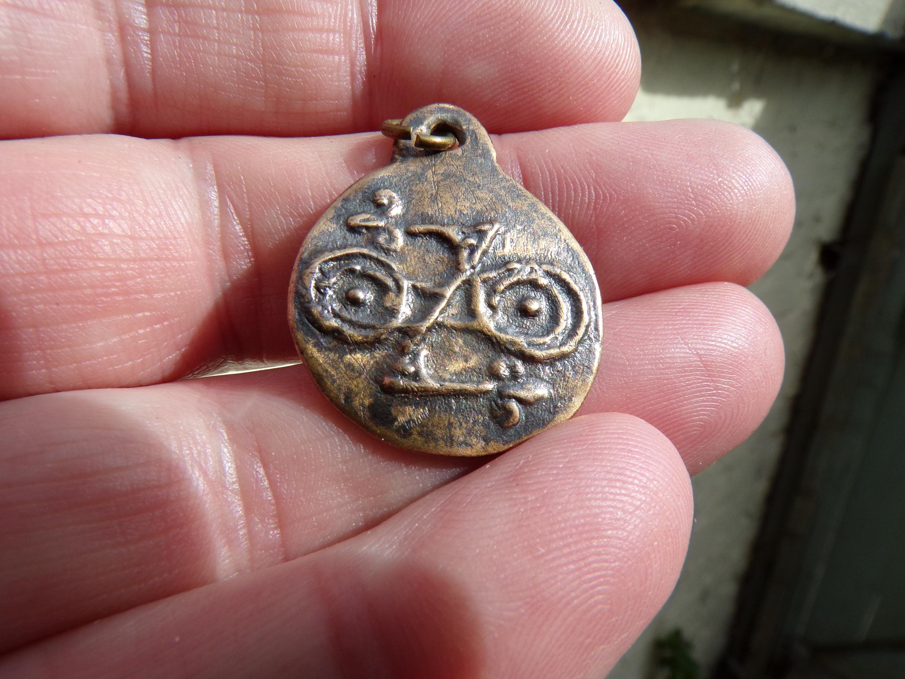 Scottish Pictish Double-disk Z-rod Bronze Pendant - Etsy UK