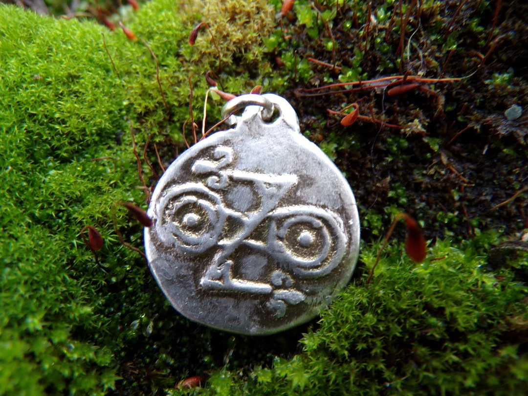 Scottish Pictish Doubledisk Zrod Sterling Silver Pendant Etsy UK