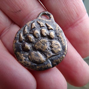 Bärentatze Bronze Anhänger