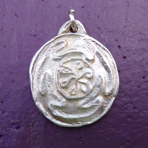 Hekate&#39;s Wheel Sterling Silver Pendant