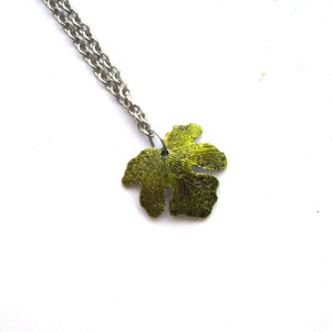 Fig leaf hammered necklace, hammered aluminum tiny fig leaf, stainless steel finishing, figs, organic, art nouveau