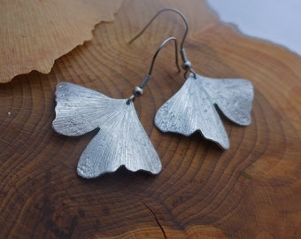 Hammered ginkgo earrings, hammered aluminum ginkgo leafs, stainless steel finishing, Japanese tree