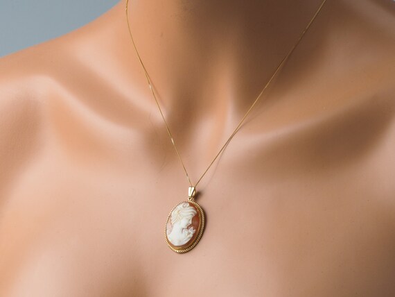 Gold cameo necklace, hand carved shell cameo of a… - image 7