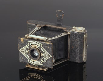 Houghton Ensign Midget Camera Vintage 1930s with Small Film Camera, Folding Roll Film Camera, The Mighty Midget Houghton Butcher Camera, UK