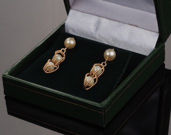 9K Gold pearl earrings, 60s vintage dangle earrings, caged pearls textured gold earrings, gold wire wrapped pearls, jewellery gift for her