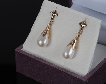 Paste pearl earrings, solid gold earrings, 9k gold earrings, wedding earrings, bridal earrings, Fleur de Lis earrings, vintage earrings, UK