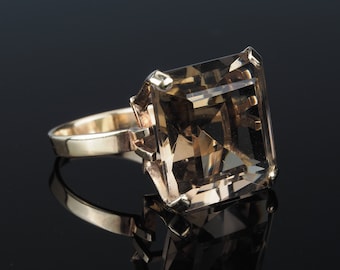 Vintage gold ring, chunky 9ct solid gold with Cairngorm smokey quartz large gemstone