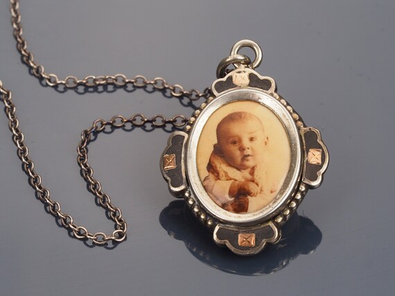 Antique locket, antique necklace, double locket pe