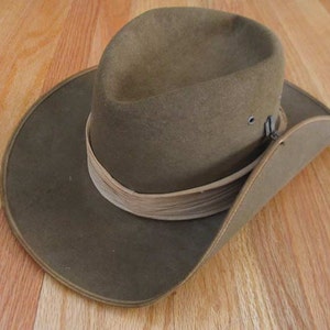 Vintage Eddie Bauer AKUBRA Australian Digger Slouch Hat 
