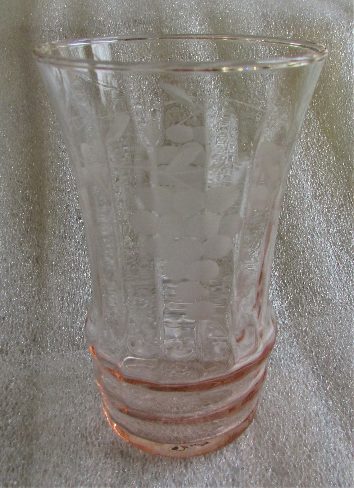 Vintage Pink Depression Glass Grape and Vine Etched Glass Etsy
