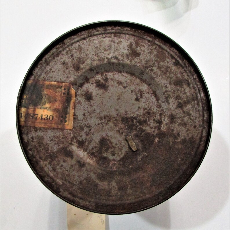 Antique Old Virginia Highest Grade Smoking Tobacco Tin