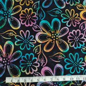 Scribbles with 2 Co-ordinating Patterns From Northcott, 100% Quilters Cotton by the Yard, Minimum 2 Yard   Purchase, Mix & Match