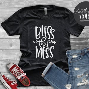 Bless This Mess SVG / Hand lettered SVG / Christian / Jesus SVG / Cut Files / Cricut / Silhouette / Mädchen svg / dxf pdf png Clip Art ClipArt