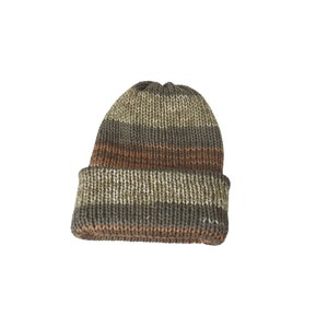 The Classic Beanie REVERSIBLE Natural