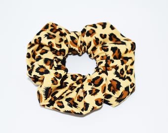 Boutique Scrunchie Leopard