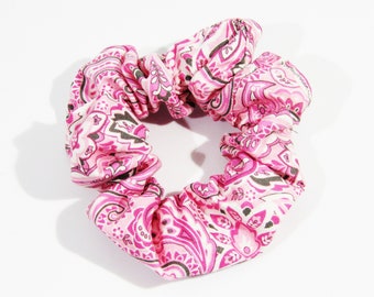 Scrunchie ~  Pink Paisley ~  Hair Cloud ~ Messy Bun ~ Top Knot ~ Hair Accessories ~ 90s