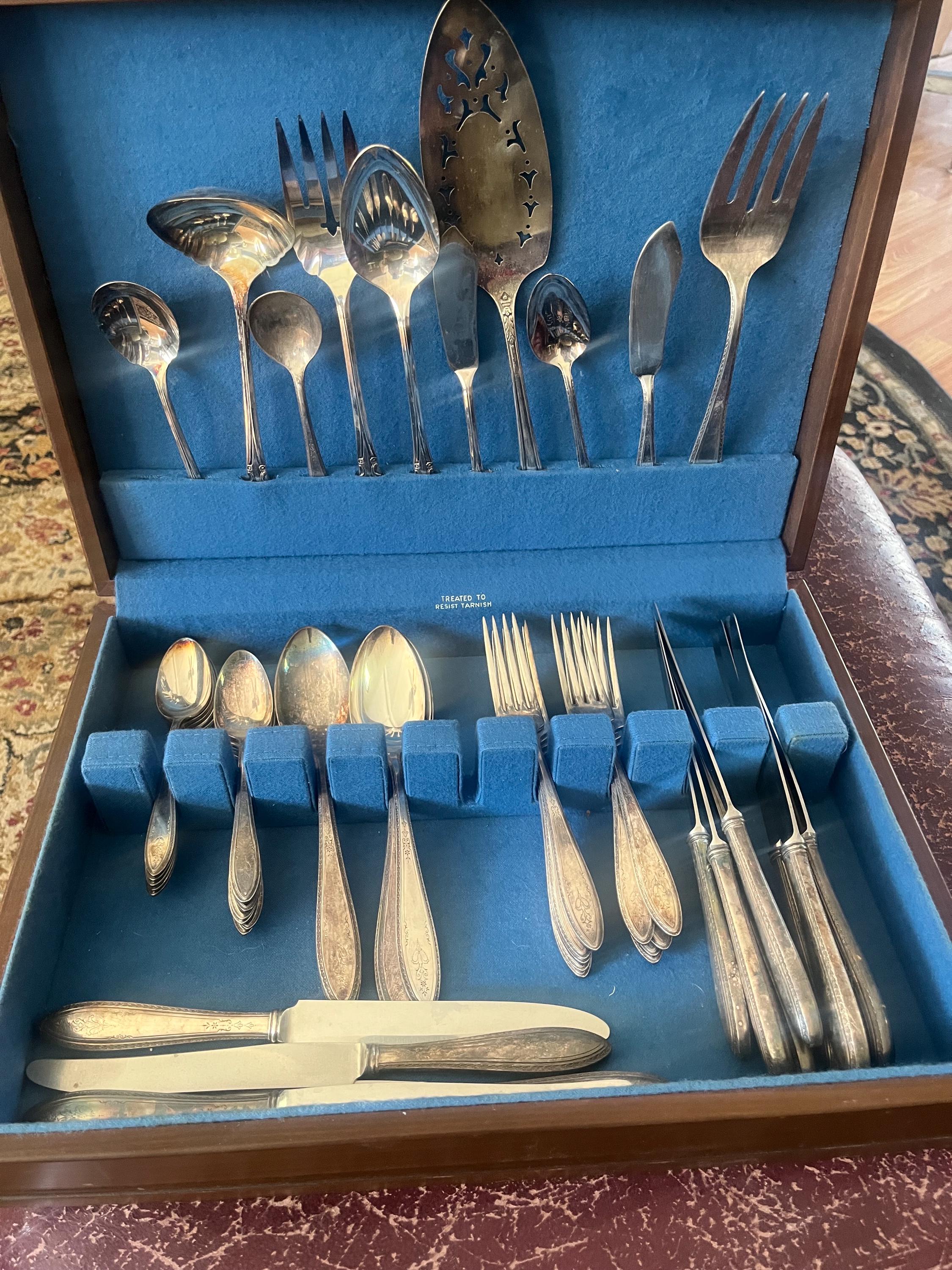 1847 Rogers Bros Remembrance Set - Etsy Canada