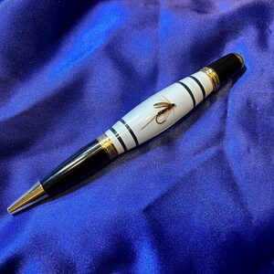 Handmade Fishing Fly Pen