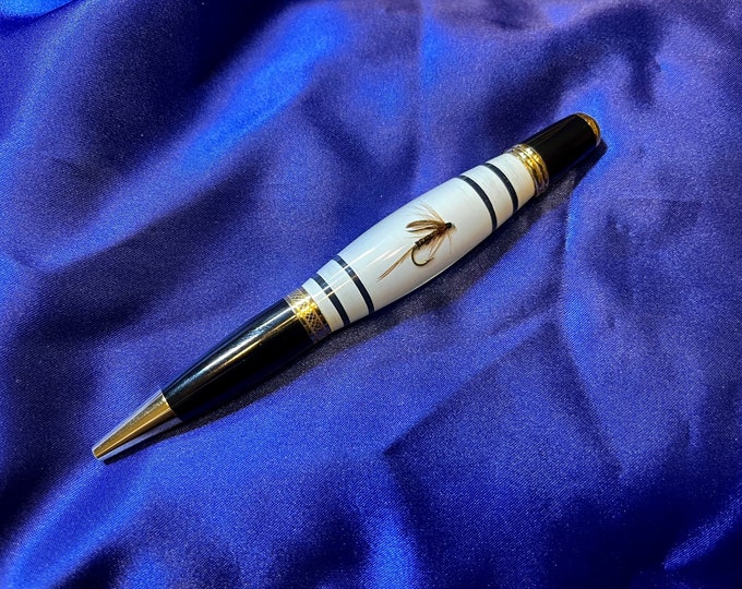 Handmade Fishing Fly Pen