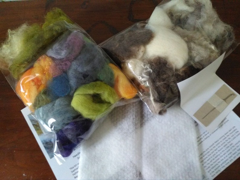 Needle Felting Kit Moorland. With hand dyed and natural coloured fleece image 2